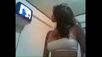 Vidéos pornos gratuites de filles nues et chaudes