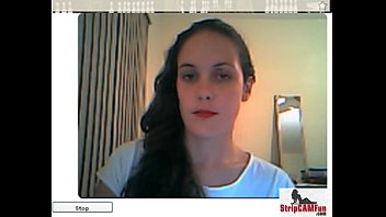 Webcam Girl Gratuite - Jessie Volt, la brune passionnée