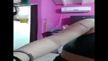 Video porno di milf asiatiche amatoriali in azione