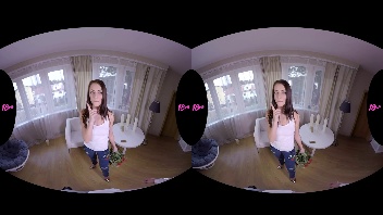 VR-Blowjob: Zwei wunderschone Huren ficken einen Kerl zu Tode, der es liebt, anal gefickt zu werden!