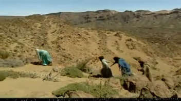 Un aventure éclatante dans le désert avec trois hommes motivés