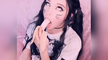 Les Secrets Nuis d\u00e9merveillantes Belle Delphine