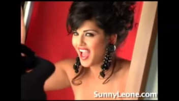 Sunny Leone - Un moment intime