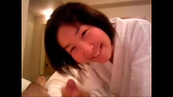 Sensual-bubble-bath-Mizuki-Rina.mp4