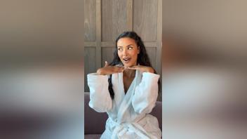 Video Maya Jama nue en streaming free #567