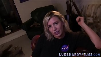 Luke Hardy baise des blondes en vidéo porno hardcore