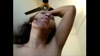 Sœur asiatique crache sur frère : Plongez dans l'univers de la webcam X