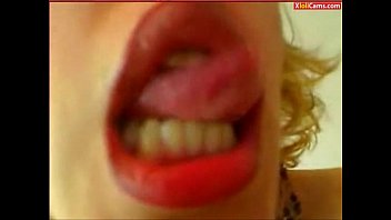 Salope Russe Teen en Webcam : Masturbation Hardcore