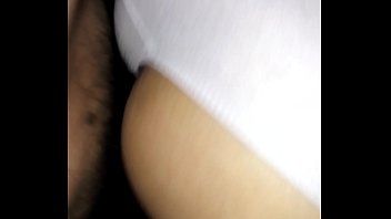 Scena di masturbazione intensa con una bionda su Hotcam69