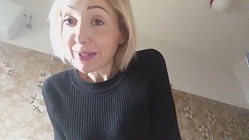 Kasumi, madre y entusiasta del BDSM, en un video explicito con clasificacion X