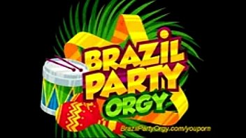 Brazilian orgy live: SXCamsFR.com