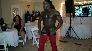 Stripper jamaicana muy cachonda